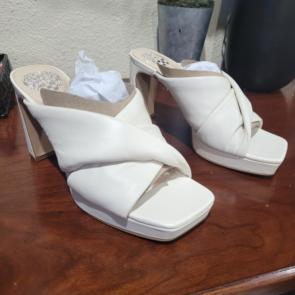Vince Camuto Elmindi Sandel, Women's 5, Creamy White